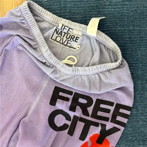 Freecity Lavender Sweatpants - Picture 2 of 2